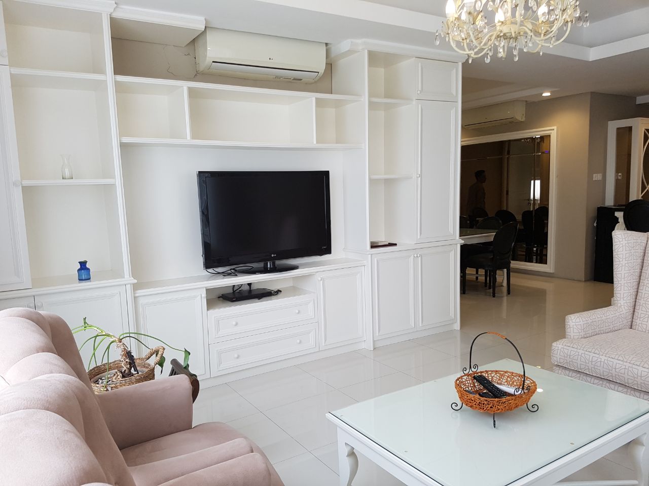1 Park Residence