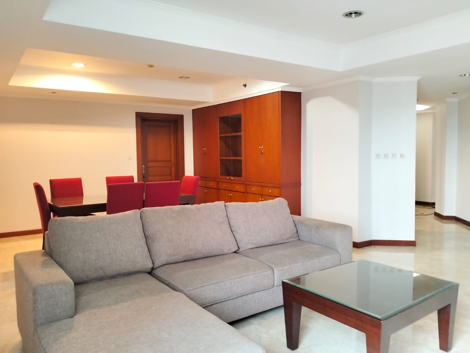 Dijual Apartement Golfhill Terrace Tipe 3 Kamar - Semi Furnished