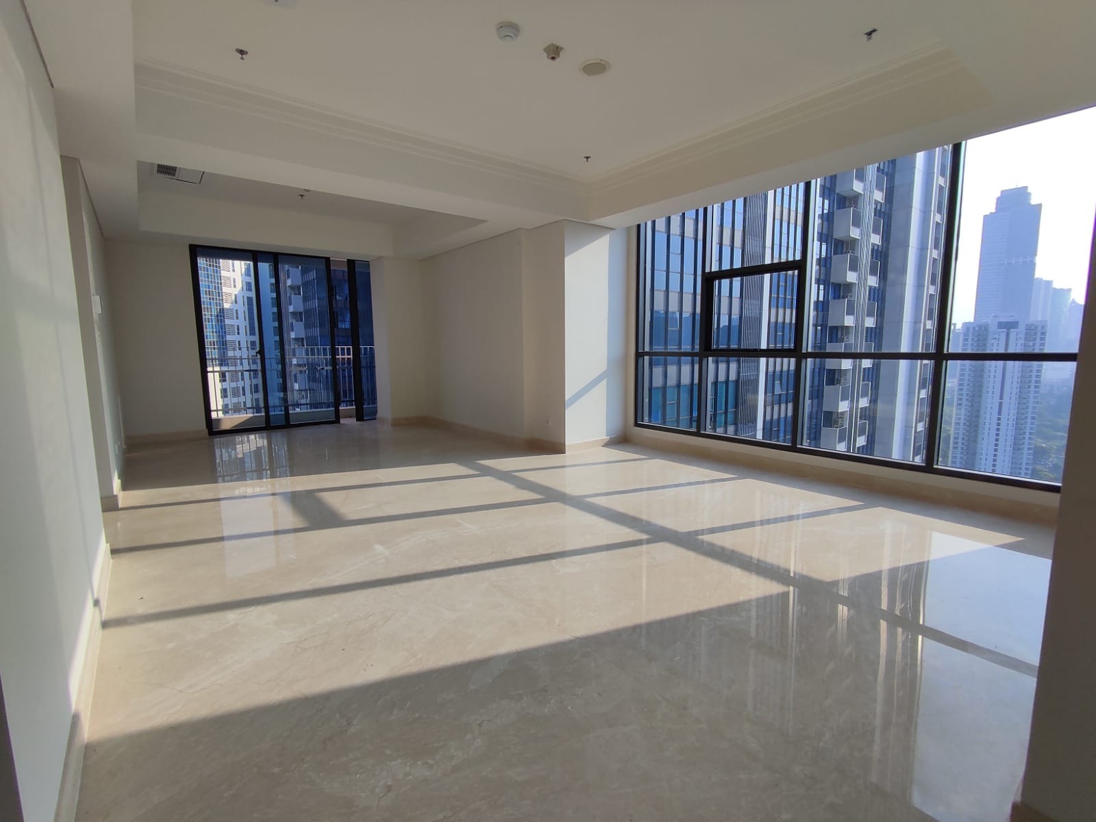 Jual Apartemen Casa Grande Residence TOWER CHIANTI - PHASE II Tipe 3 BR - Luas 145 M2 - UNFURNISHED