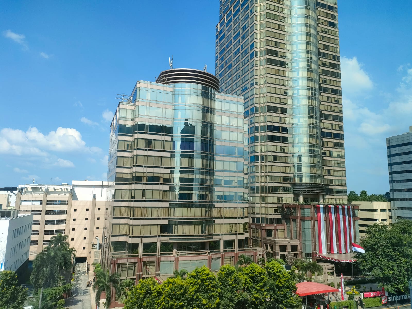Disewakan Ruang Kantor Bare Condition di Lippo Thamrin